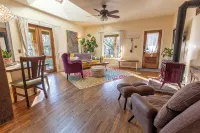 Entire Home in Downtown Eugene - ブティック