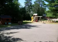 北方逸居凱森湖木屋