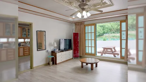 Geojedo Queen Motel Pension - 2つ星