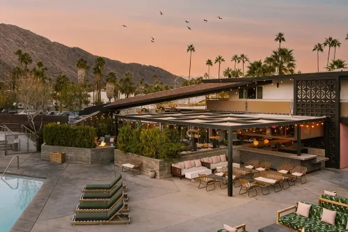 V Capri Palm Springs, a Dolce by Wyndham - Apartments