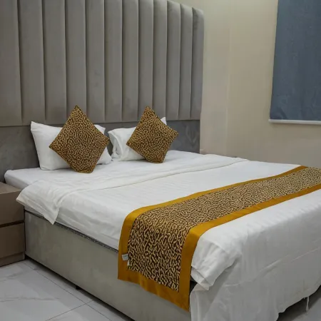 Ahlin 5 Serviced Apartments