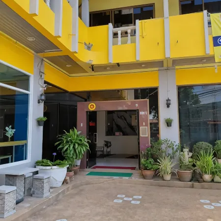 Metro Residence
