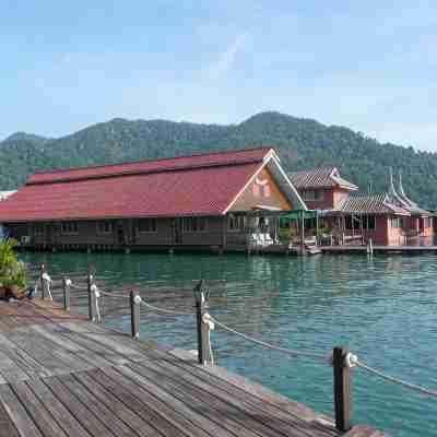 Oceanblue Guesthouse Hotel Exterior