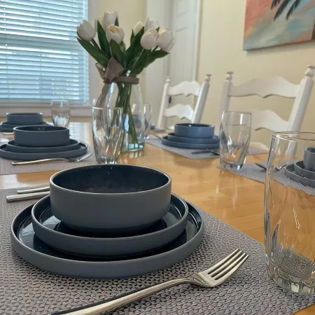 Charming, Near Beaches, and LECOM Park