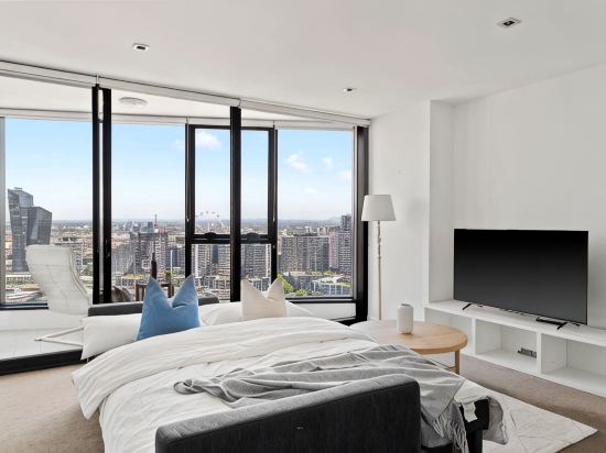 A 2BR Apt with Amazing Harbor Views, FREE Parking