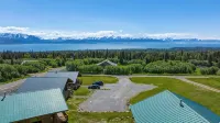 Destination Alaska Charters - Cabin 1