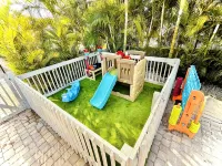 Family Tides! Great for Groups, Ocean View, Pool/Waterfall, Spa, Golf Cart Incl.
