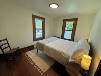 Charming 3-bedroom house in Oneonta, 4mins from Cooperstown Allstar Village. AC!