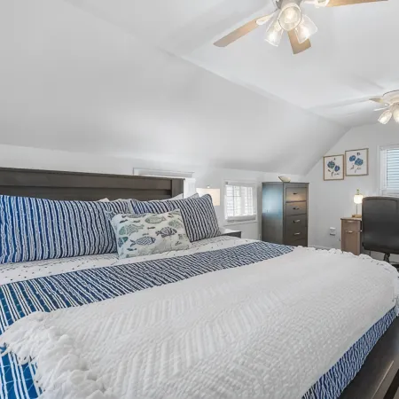 Amazing 3BR Wildermere Beach Retreat, with Jacuzzi