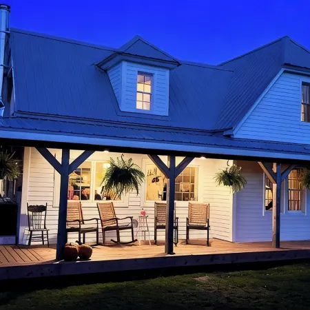 Tranquil 3-bedroom farmhouse