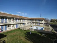 Motel 6 Mitchell, SD Hotels in Мітчелл
