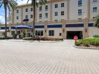 Hampton Inn & Suites St. Petersburg/Downtown Hotels near 400 Beach