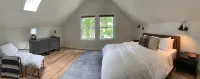 Fully Renovated In-Town Family-Friendly Home - Wi-Fi