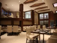 The Altruist Katra Hotel - Desayuno