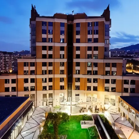 Hotel Alimara Отели рядом с достопримечательностью «Ноу-Баррис»