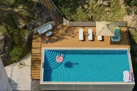 Fengji Xuanbi Banshan Homestay (Luofu Mountain Scenic Area Dadong Xuanbi Lake) - Rooftop Pools