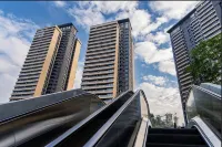 Jinxiu Huacui Light Luxury Apartment