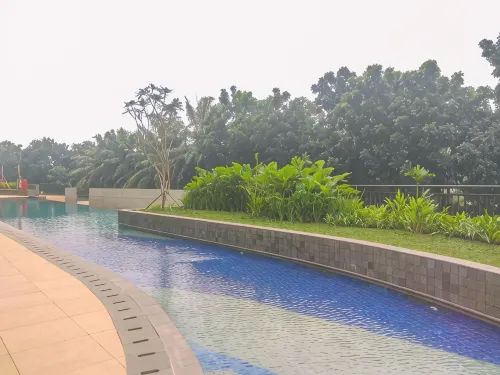 Comfortable and Cozy Studio Room at Transpark Cibubur Apartment - parking