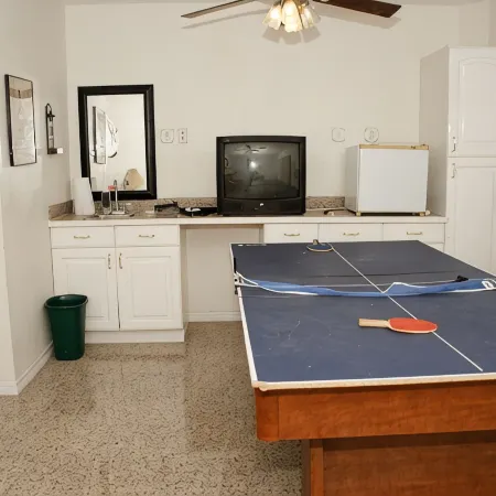 Waterfront condo, kayak launch, 1 block from bike trail, walk to Local dining.