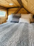 Mtn Roots cozy Cabin in the ITH Community in the Smoky Foothills - 샬레 호텔