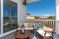 "Just Beachy" ~ Luxurious Beach Home w/Pool/Spa! - Wifi