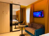 Hotel Color - 3つ星
