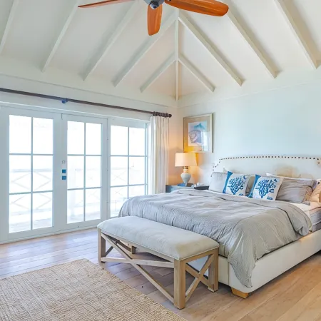 Oceanfront 3BR luxury Villa - Private Pool, Gate Community, no Car needed