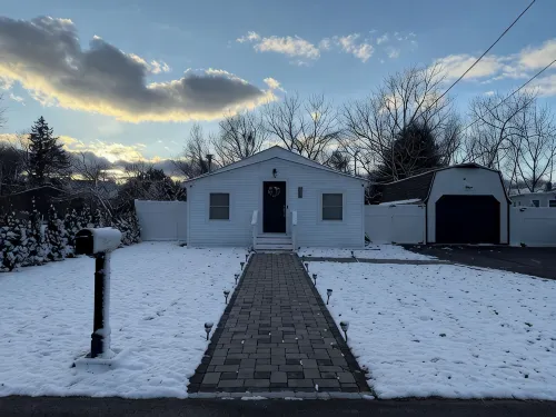 Beach house - 2 min from Conimicut Beach - Homestays