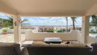 Casa Tomas Playacar - 4 Bed 4.5 bath Beach House with Pool in gated community - Bungalows
