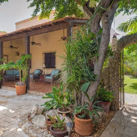 Casa Sur, Hacienda Living in Merida Centro