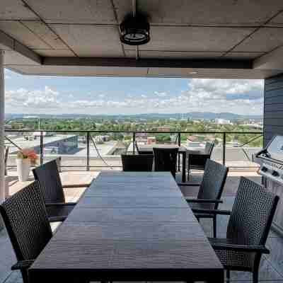 Rustique, NEW in Quebec city - 2 rooms + 2 bathroom (pool on roof during summer) Others