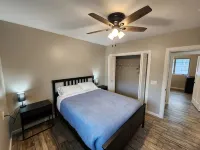 Charming 2-bedroom house in delightful Grand Forks with WiFi - Alloggi