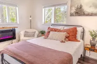 Coyote Creek Ranch + Pool House Near Murphy’s