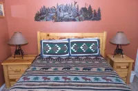 Gorgeous Tahoe Condo- Pools Tennis, Pickleball , Walk to the Beach! - Wifi