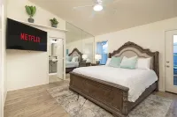 L'Amore: A Spacious 4-bedroom pool house in lovely Chandler - بوتيك