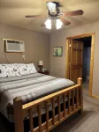Hill City! Centrally located to Black Hills attractions. - Wifi
