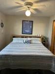 Relax on beautiful Catabwa, Lake Erie in West Harbor - 4-Star