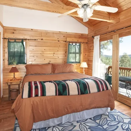 Stunning Views & Starry Skies Deck & BBQ