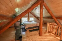 Full Log House Near Golf Course & UTV/Snowmobile Trails - 4-Star