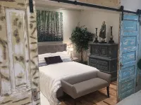 Sleep & Stay where Wild Bill Hickock and Calamity Jane played cards - 4-Star