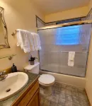 Skyline cottage, private hot tub, wifi sleeps 4! - Holiday Apartments