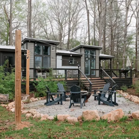 Be Still Tiny House on Monteagle Mountain