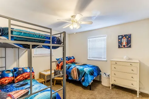 Cozy family home minutes from OU - Holiday bungalows