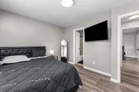 Cozy Home with everything you need at your finger tips. - Bungalows