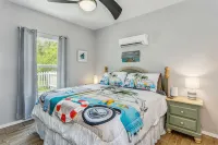 Castaway Tiny Home in Bon Secour near Bon Secour River, 8 miles to sportsplex - Country Houses