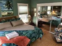 Quiet, Stand-alone Country Granny Cottage near the Village, - Country Houses