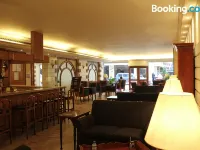 Hotel Napoleon Beirut Hotels near Raouche