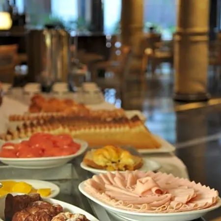 Hotel Solans Riviera