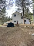 Cozy Home with Hot Tub, River View & Fire Pit! - Feriehus