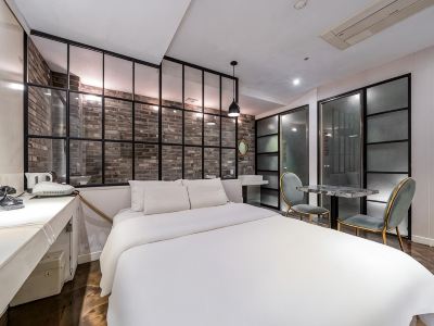 Plein Hotel